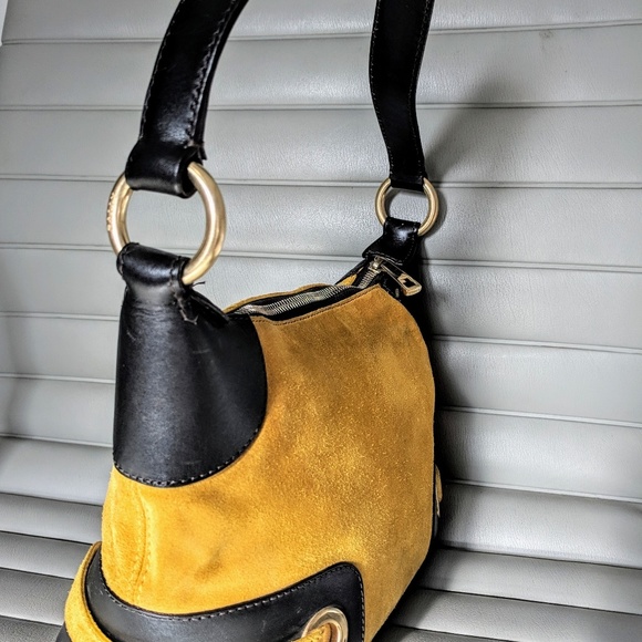 Authentic Bally Italian suede tumeric yellow purse - Picture 3 of 8